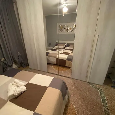 Апартаменты Adriana *