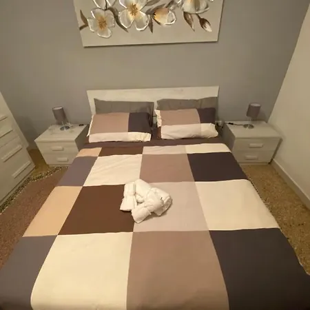 Adriana Apartment *